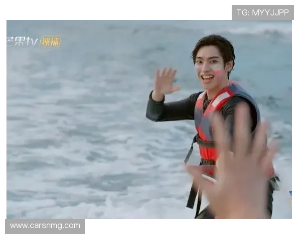 海角小队冲浪挑战：齐思钧暖心护队友